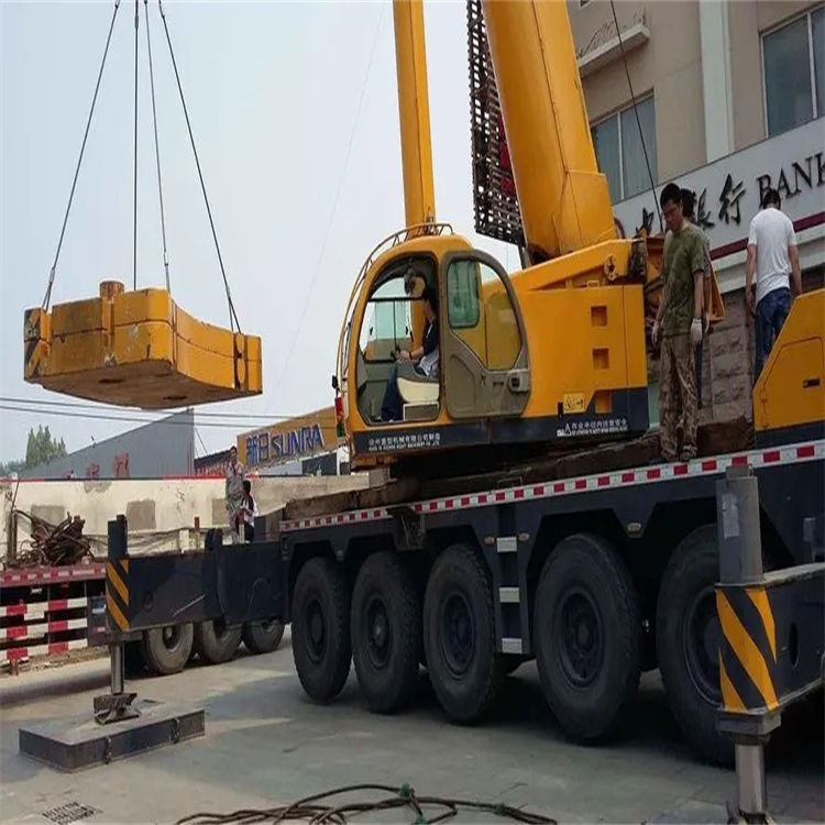 湛河当地吊车出租|机器吊装|75吨|工厂搬迁服务